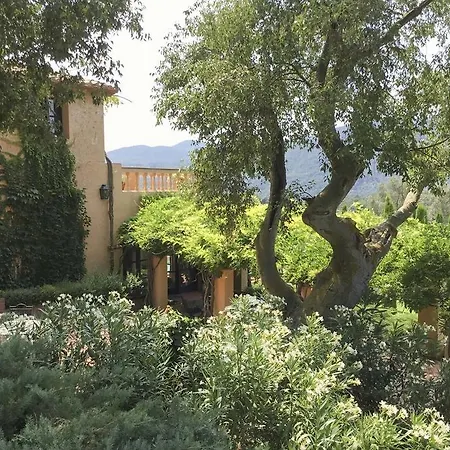 Bed & Breakfast Mas Roure Vell *