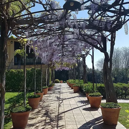Bed & Breakfast Mas Roure Vell Tortella