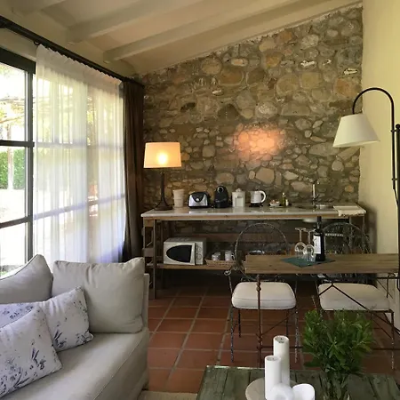 Bed & Breakfast Mas Roure Vell
